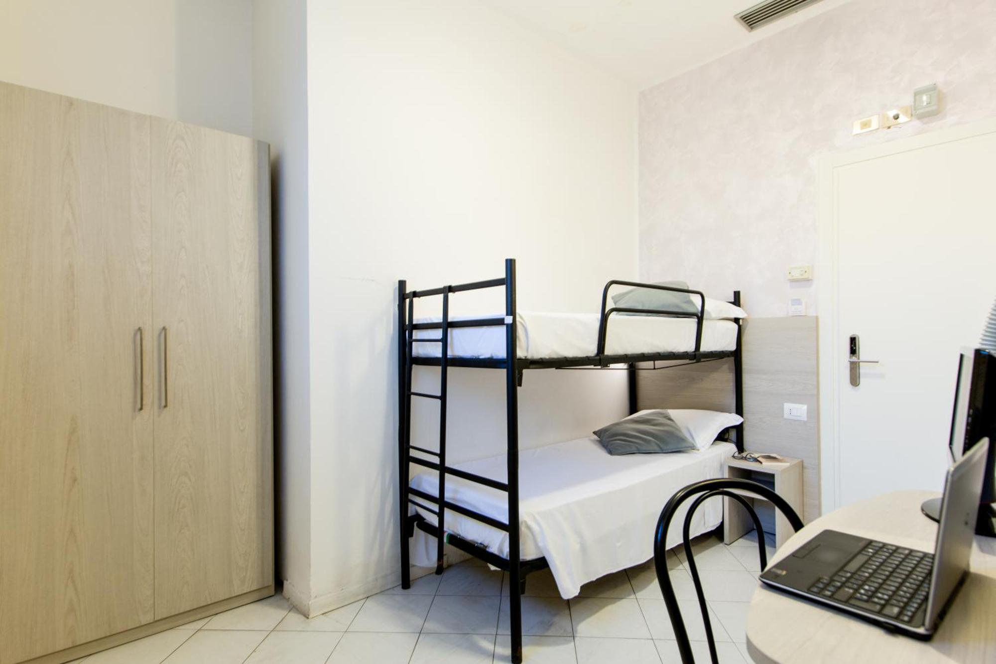 Hotel Marzia Con Piscina リッチョーネ エクステリア 写真